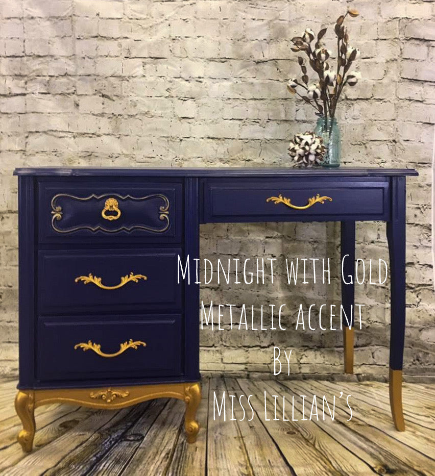 Midnight – Deep Navy Blue Chalk Style Paint | Miss Lillian’s NO WAX Chock Paint Beautiful Blues Collection