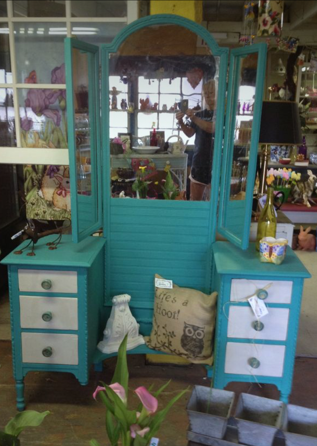 Venice – vibrant teal green chalk style paint | Miss Lillian’s NO WAX Chock Paint Glowing Greens Collection