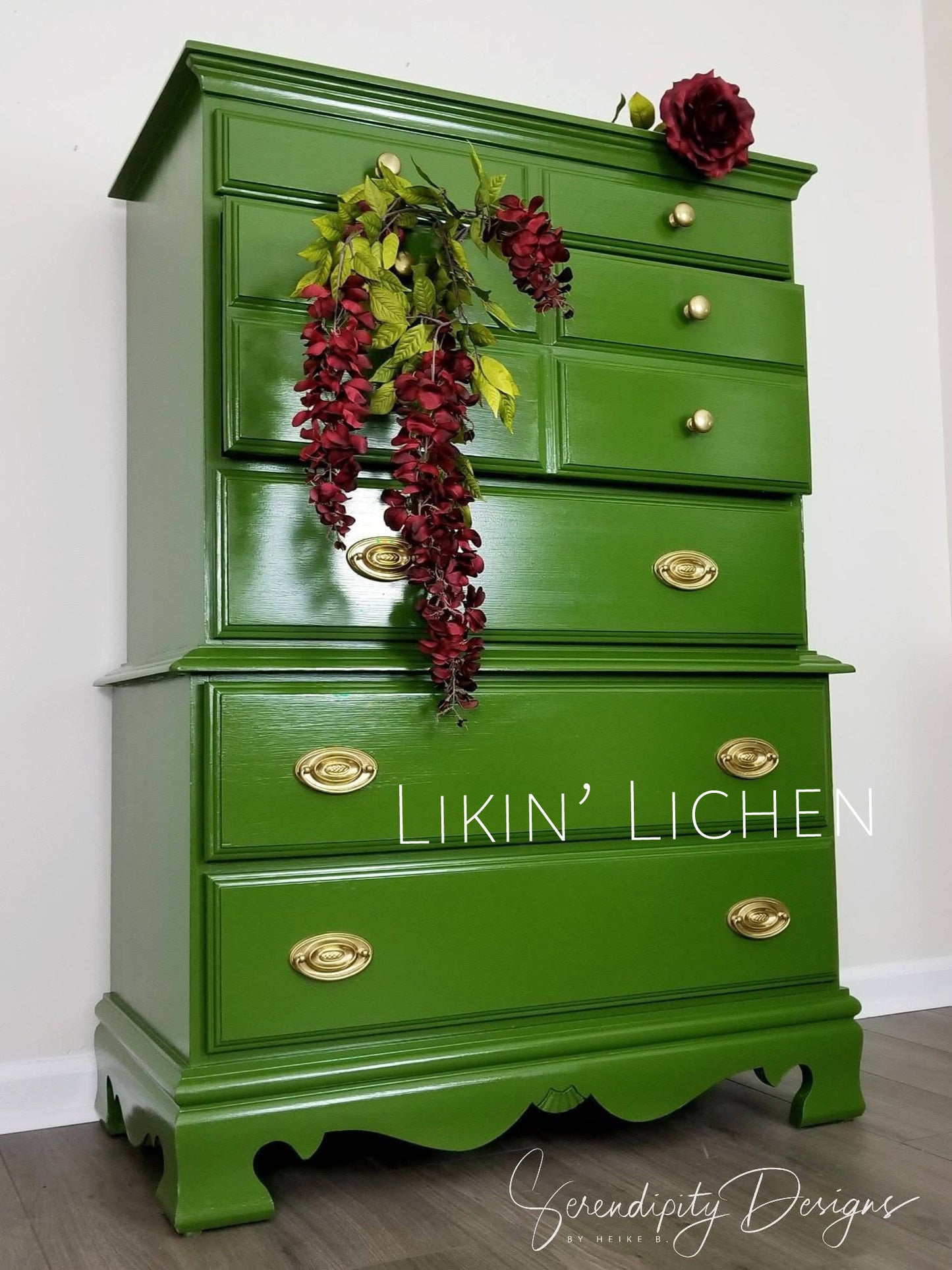 Liken’ Lichen – earthy olive green with mossy undertones chalk style paint | Miss Lillian’s NO WAX Chock Paint Glowing Greens Collection