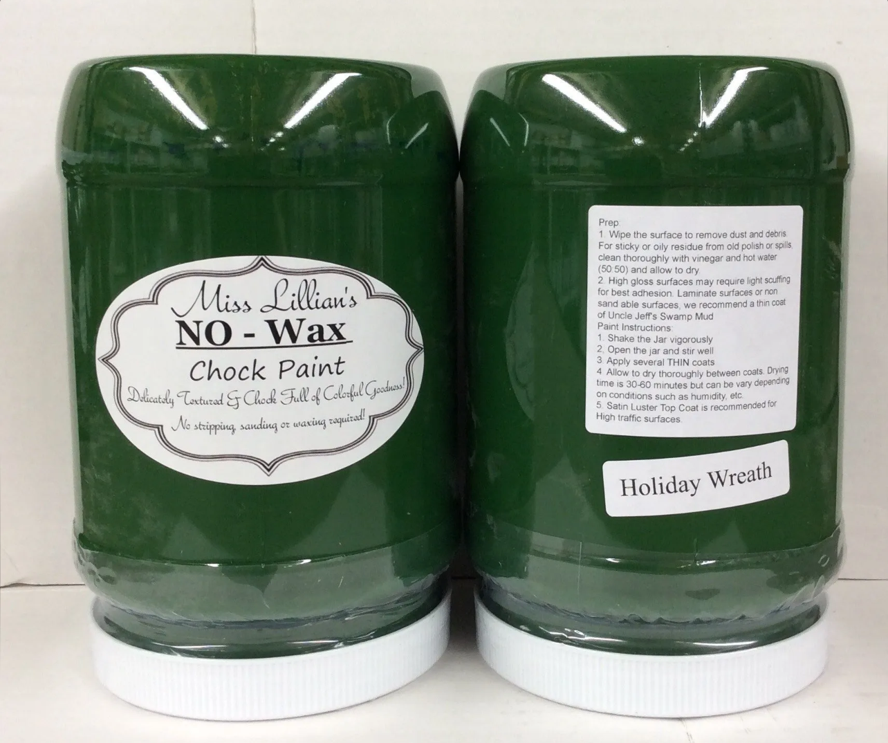 Holiday Wreath – Classic Evergreen Chalk Style Paint | Miss Lillian’s NO WAX Chock Paint Glowing Greens Collection