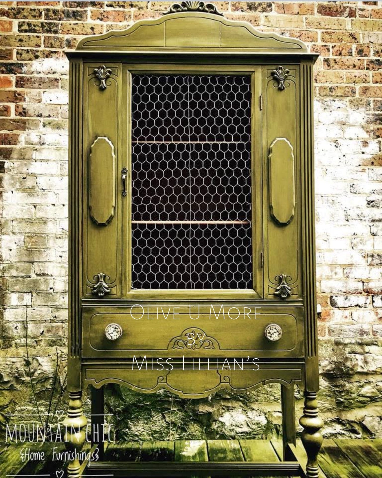 Olive U More – Warm olive green chalk style paint | Miss Lillian’s NO WAX Chock Paint Glowing Greens Collection